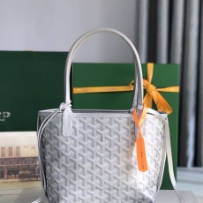 Goyard Shopping Bags